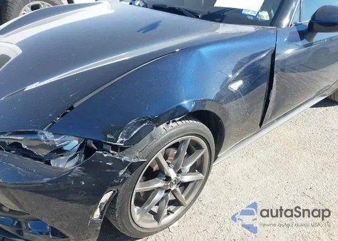 2021 Mazda Mx-5 Miata Grand Touring z USA, uszkodzony, nr VIN JM1NDAD72M0458376